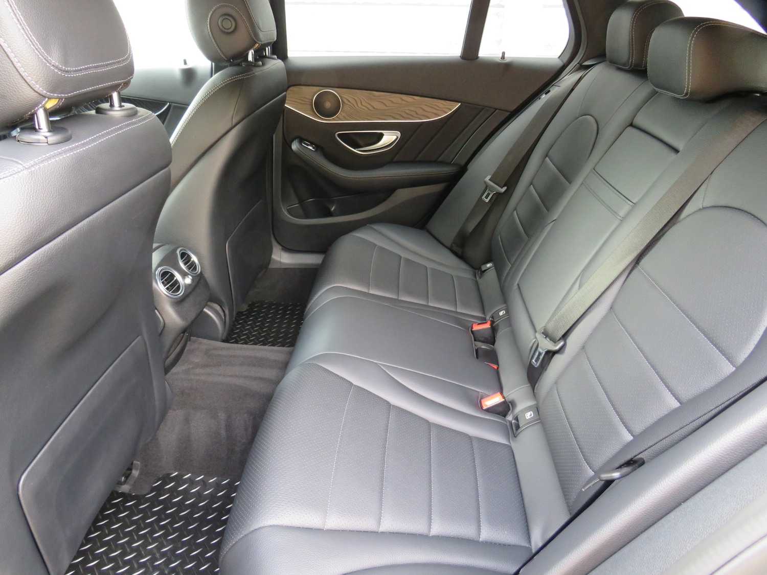 Used Mercedes-Benz C Class 2017 for sale - 77298623: Photo 47