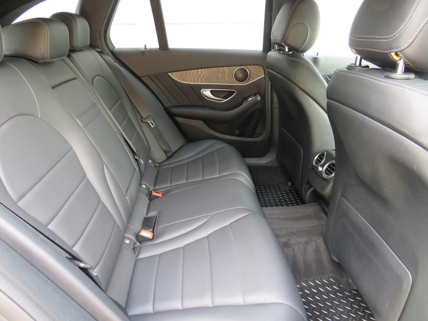 Used Mercedes-Benz C Class 2017 for sale - 77298623: Photo 50