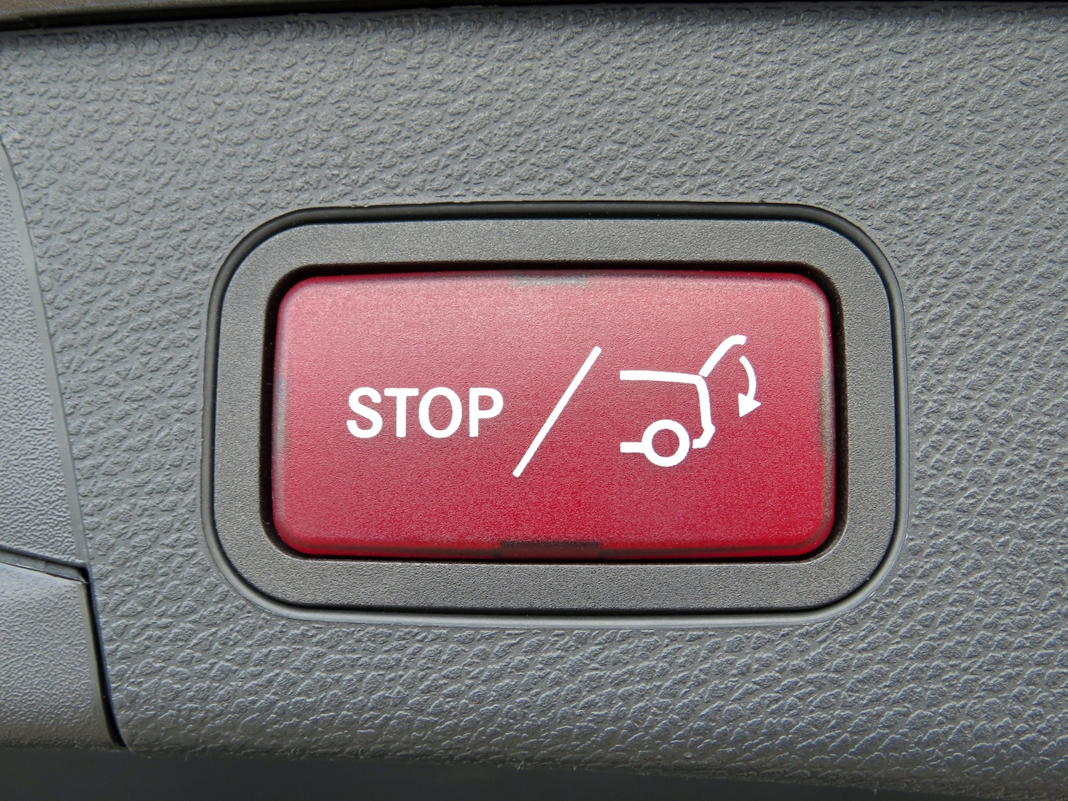 Used Mercedes-Benz C Class 2017 for sale - 77298623: Photo 56