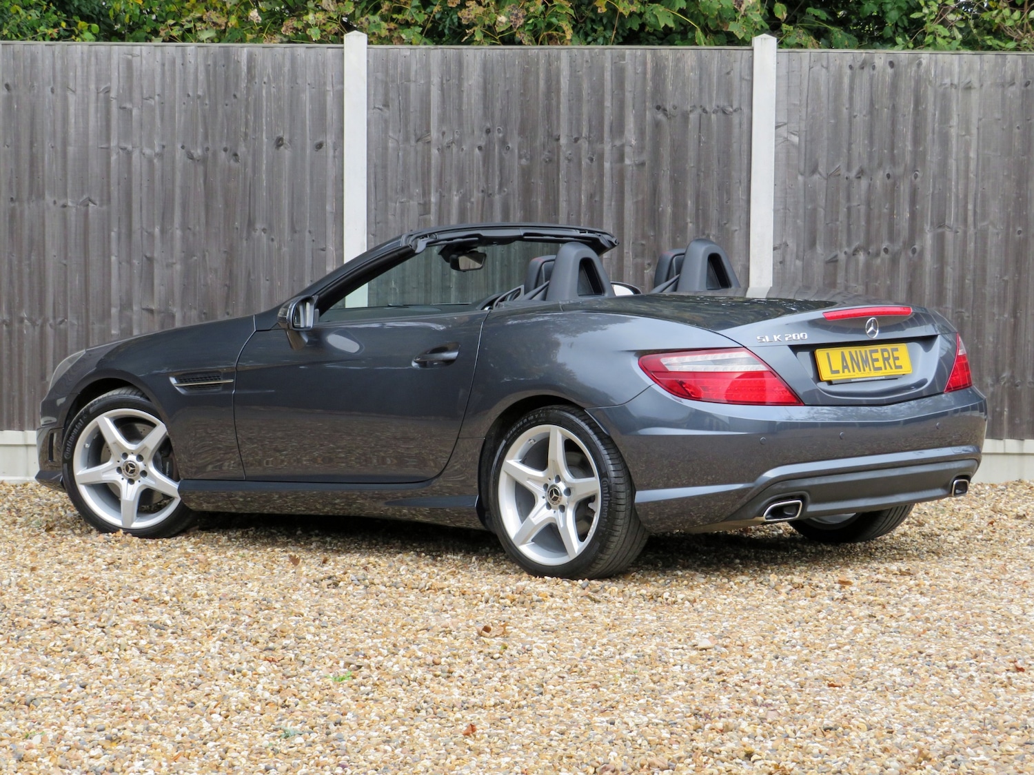Used Mercedes-Benz SLK 2015 for sale - 76492337: Photo 23