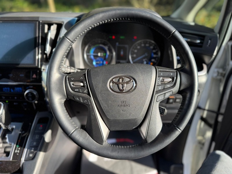 Used Toyota Alphard 2025 for sale - 78201392: Photo 31