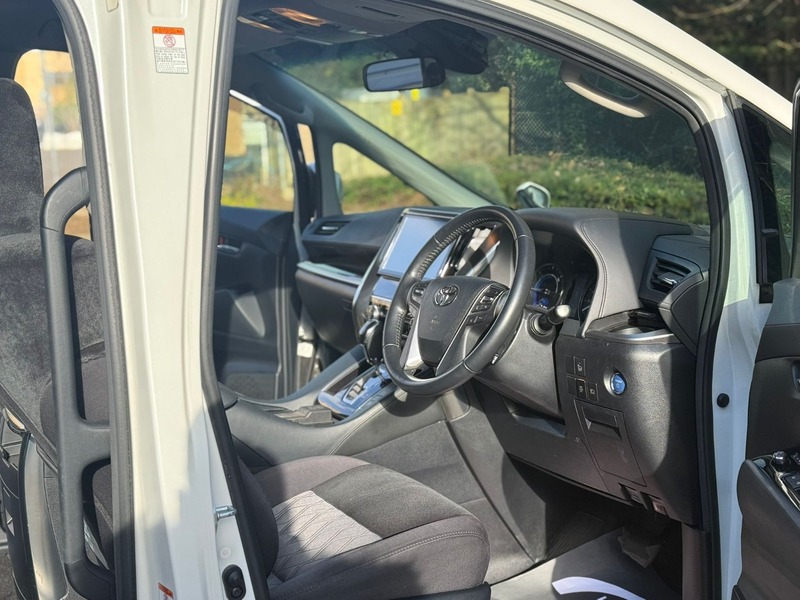 Used Toyota Alphard 2025 for sale - 78201392: Photo 5