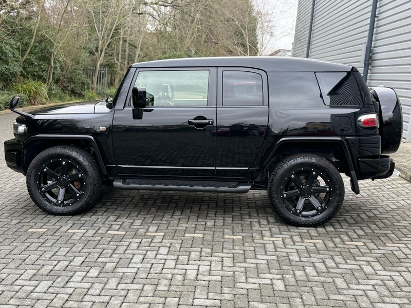 Used Toyota FJ Cruiser 2015 for sale - 77452748: Photo 11