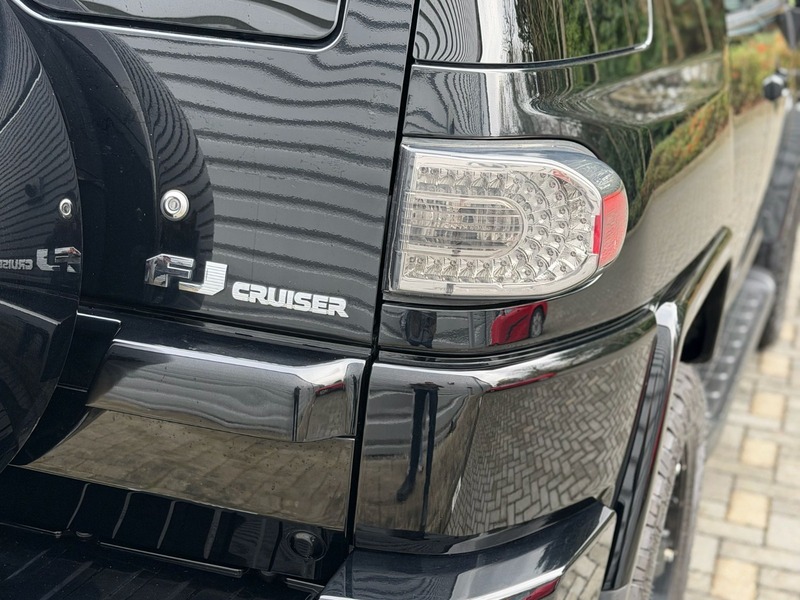 Used Toyota FJ Cruiser 2015 for sale - 77452748: Photo 25