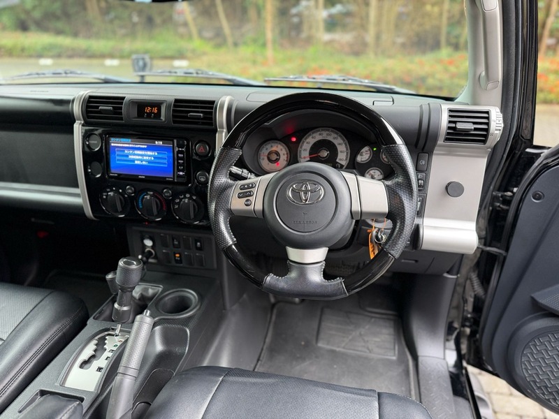 Used Toyota FJ Cruiser 2015 for sale - 77452748: Photo 30