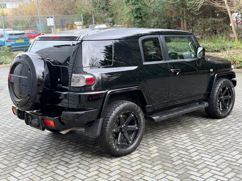 Used Toyota FJ Cruiser 2015 for sale - 77452748: Photo 9