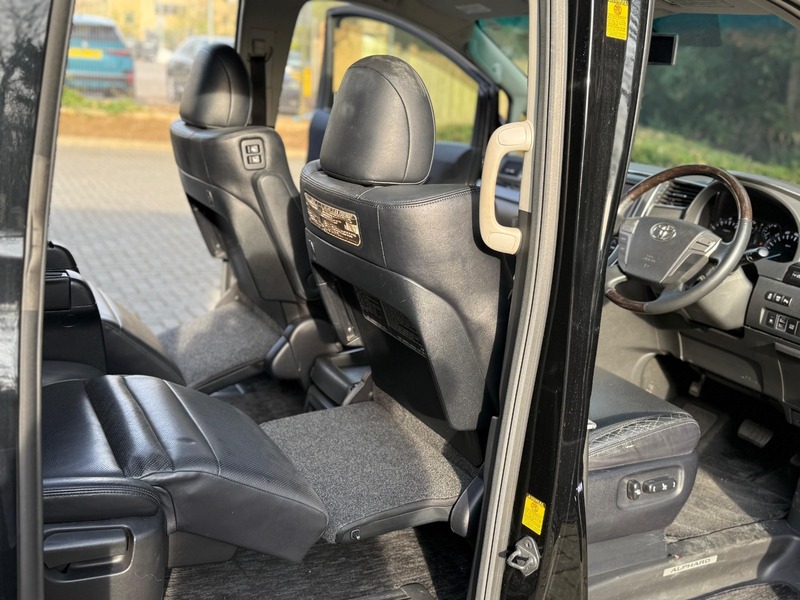Used Toyota Alphard 2013 for sale - 77976886: Photo 24