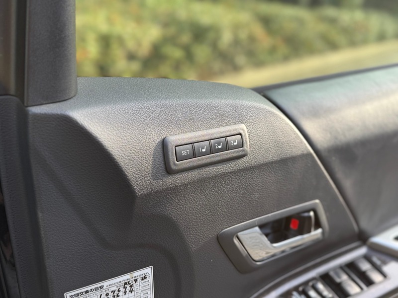 Used Toyota Alphard 2013 for sale - 77976886: Photo 29