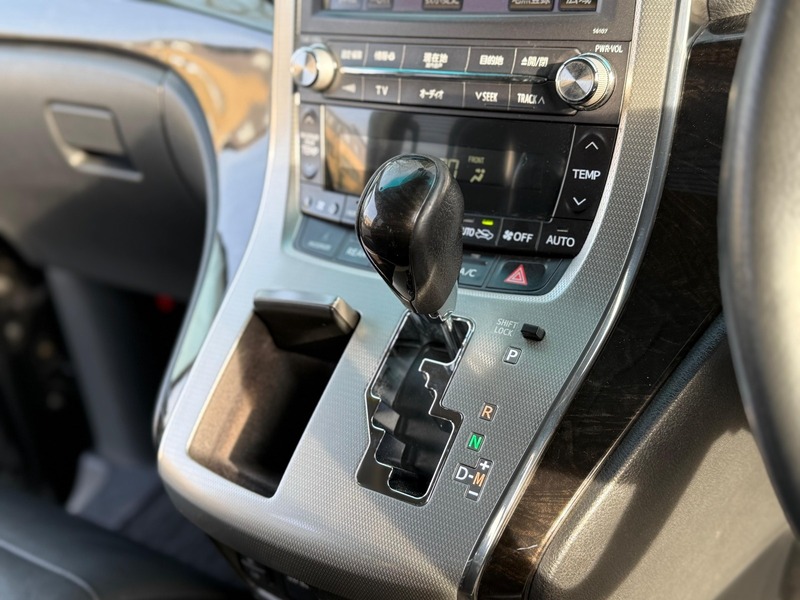 Used Toyota Alphard 2013 for sale - 77976886: Photo 36