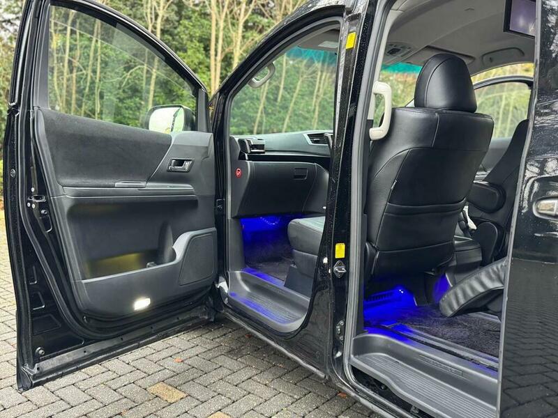 Used Toyota Vellfire 2013 for sale - 76798944: Photo 19