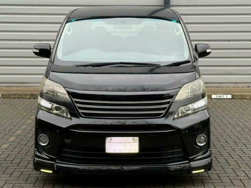 Used Toyota Vellfire 2013 for sale - 76798944: Photo 5