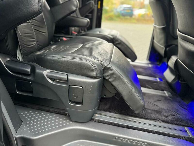 Used Toyota Vellfire 2013 for sale - 76798944: Photo 9