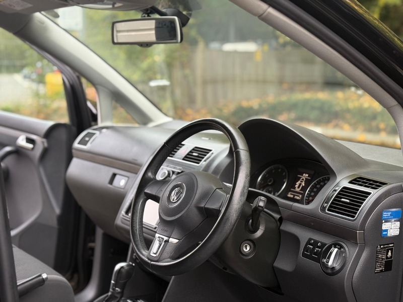 Used Volkswagen Touran 2014 for sale - 76292249: Photo 25