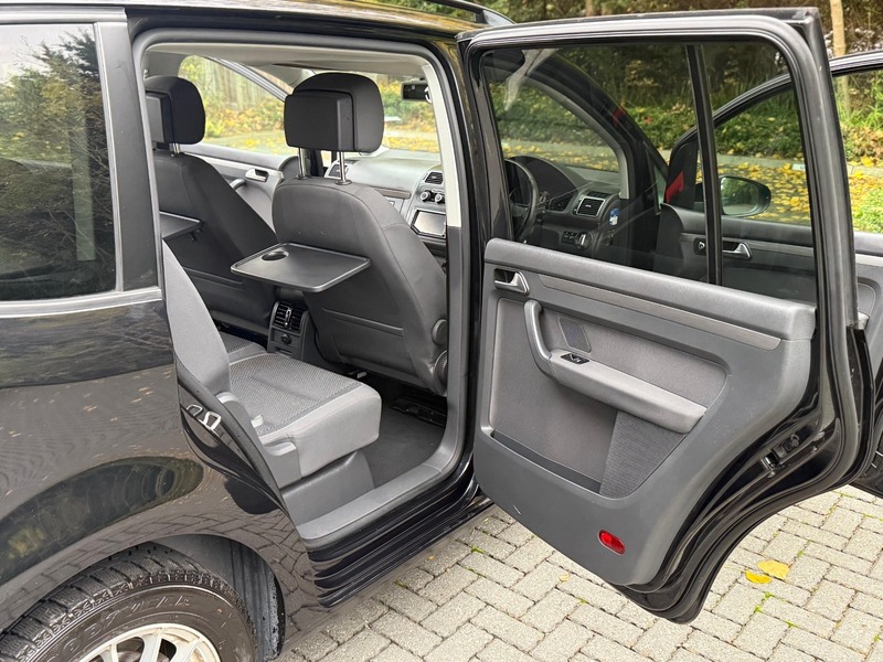 Used Volkswagen Touran 2014 for sale - 76292249: Photo 31