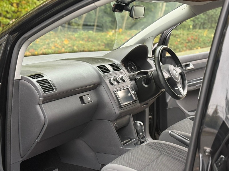 Used Volkswagen Touran 2014 for sale - 76292249: Photo 32