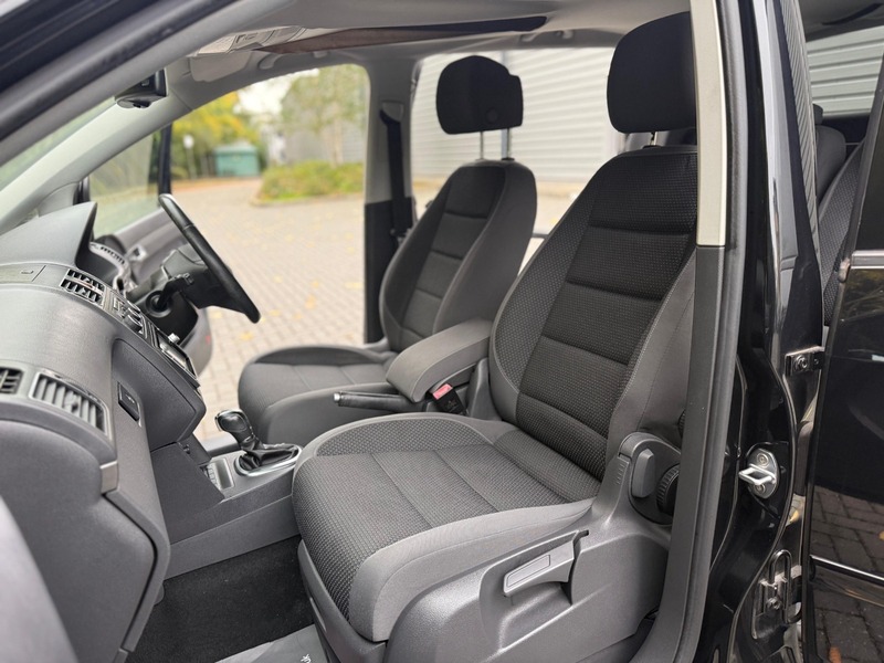 Used Volkswagen Touran 2014 for sale - 76292249: Photo 5