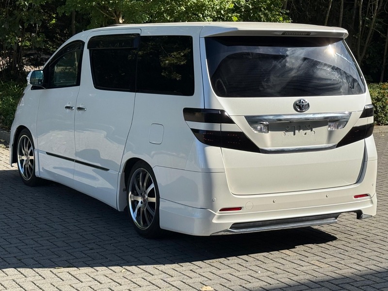 Used Toyota Vellfire 2011 for sale - 76264329: Photo 6