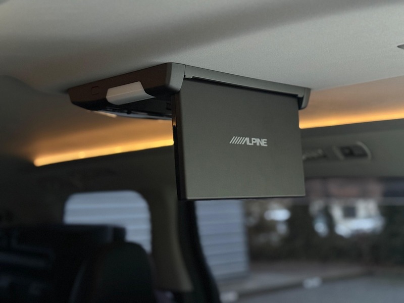 Used Toyota Vellfire 2013 for sale - 76686904: Photo 14