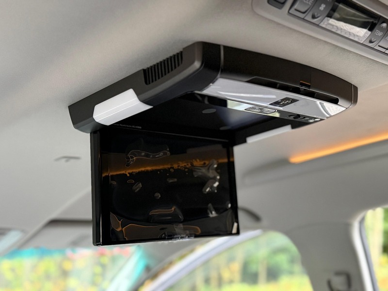 Used Toyota Vellfire 2013 for sale - 76686904: Photo 39