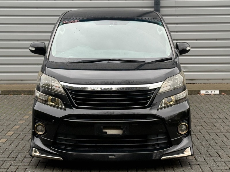 Used Toyota Vellfire 2013 for sale - 76686904: Photo 5