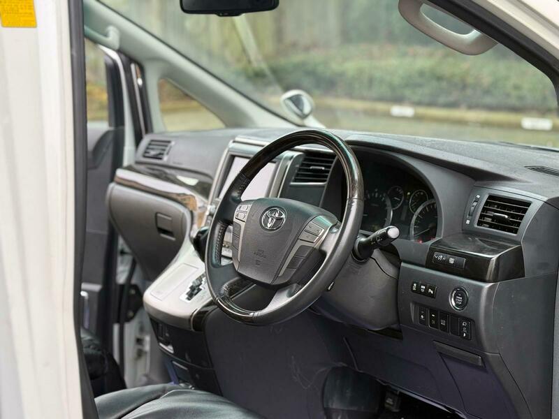 Used Toyota Alphard 2012 for sale - 77564138: Photo 33