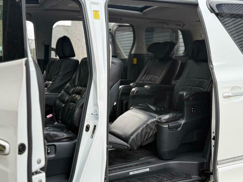 Used Toyota Alphard 2012 for sale - 77564138: Photo 4