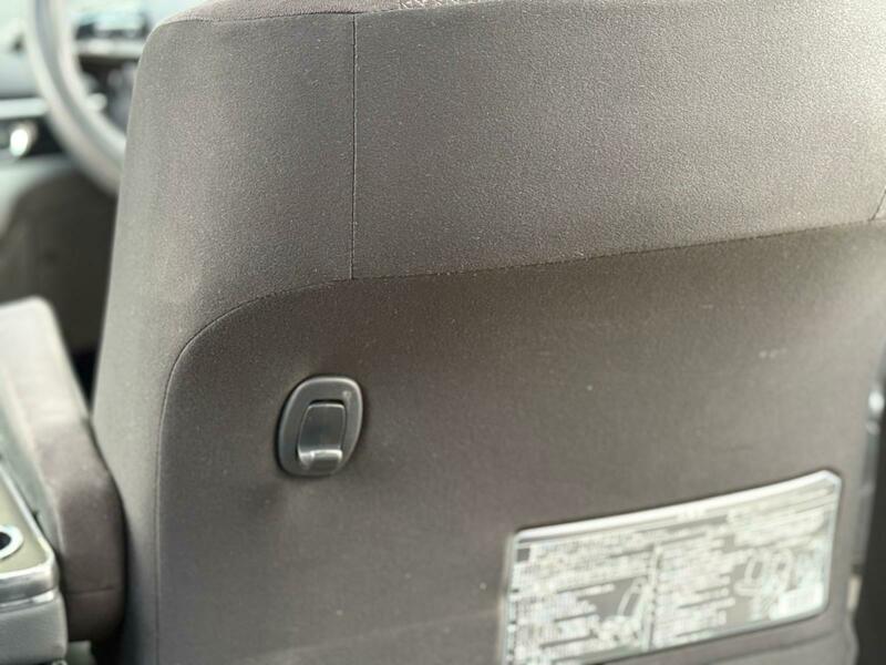 Used Toyota Estima 2014 for sale - 77805690: Photo 18