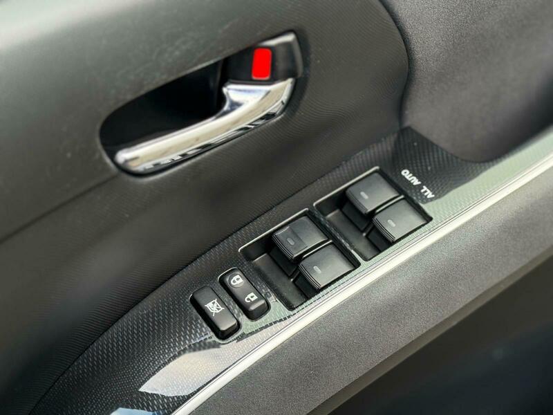 Used Toyota Estima 2014 for sale - 77805690: Photo 31