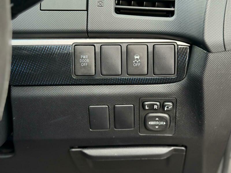 Used Toyota Estima 2014 for sale - 77805690: Photo 32