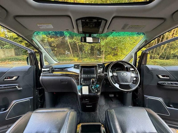 Used Toyota Vellfire 2014 for sale - 76133090: Photo 31