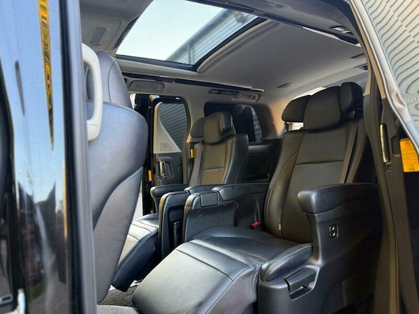 Used Toyota Vellfire 2014 for sale - 76133090: Photo 33