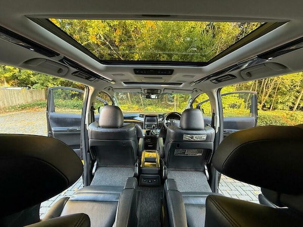 Used Toyota Vellfire 2014 for sale - 76133090: Photo 38