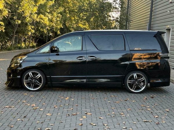 Used Toyota Vellfire 2014 for sale - 76133090: Photo 9