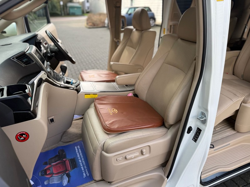 Used Toyota Alphard 2013 for sale - 77342393: Photo 25