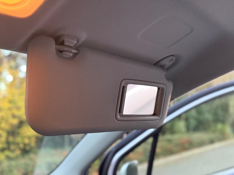 Used Toyota Yaris 2013 for sale - 76536334: Photo 27