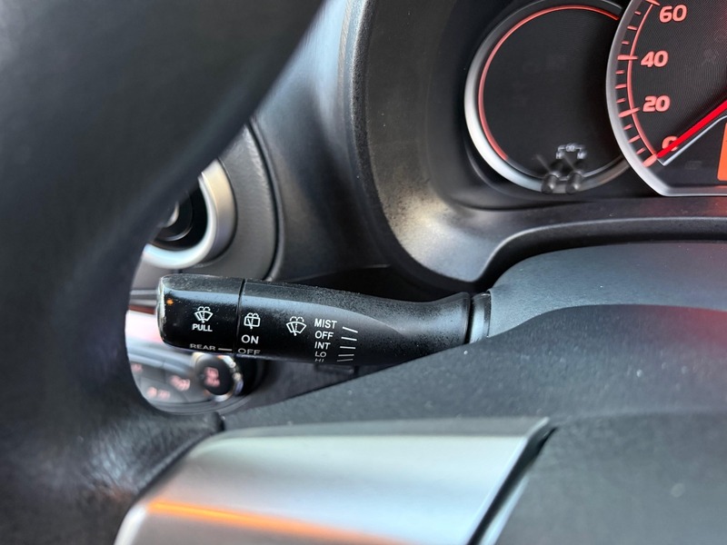 Used Toyota Yaris 2013 for sale - 76536334: Photo 28