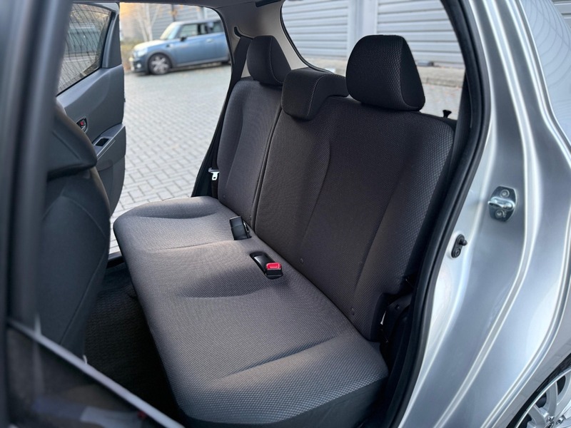 Used Toyota Yaris 2013 for sale - 76536334: Photo 6