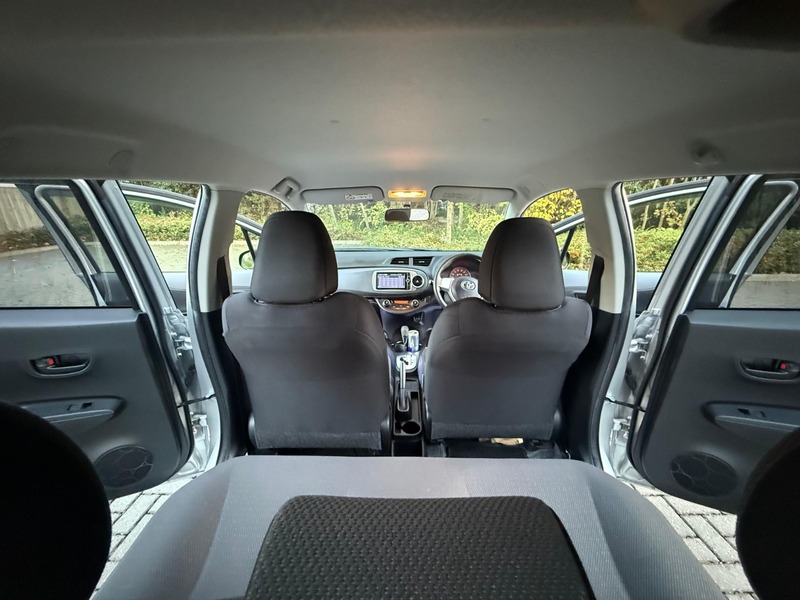 Used Toyota Yaris 2013 for sale - 76536334: Photo 7