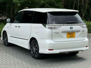 Used Toyota Estima  for sale - 75037397: Photo