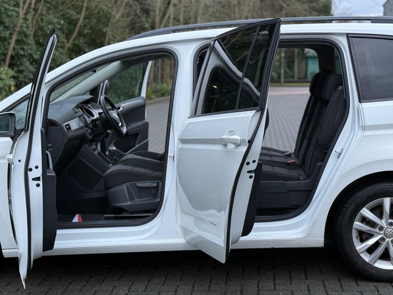 Used Volkswagen Touran 2025 for sale - 77342400: Photo 22