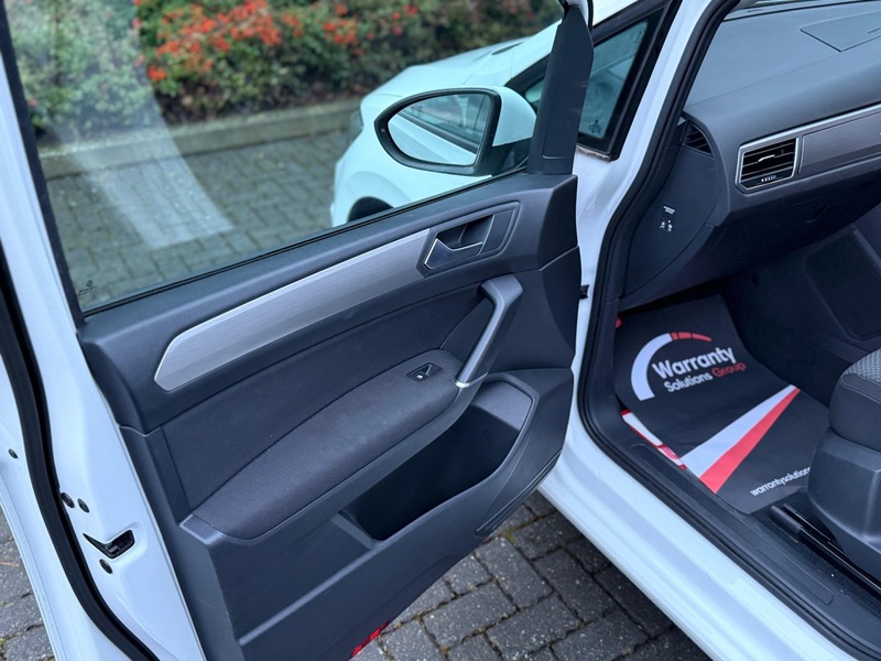 Used Volkswagen Touran 2025 for sale - 77342400: Photo 44