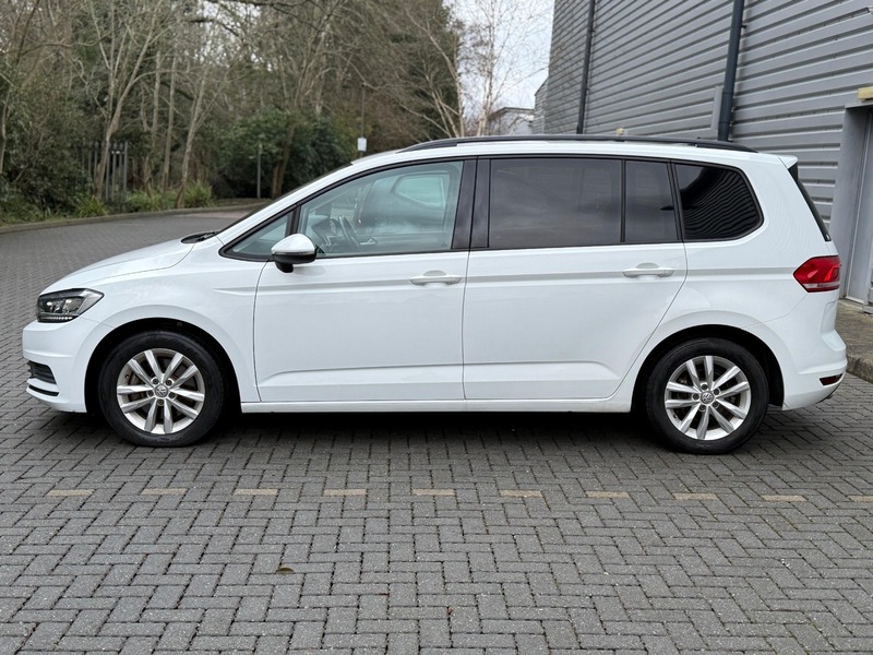 Used Volkswagen Touran 2025 for sale - 77342400: Photo 8