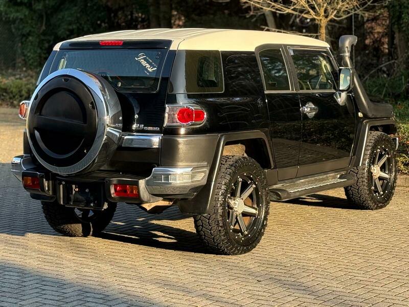 Used Toyota FJ Cruiser 2015 for sale - 77805668: Photo 11