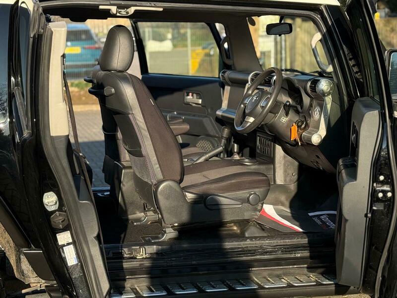 Used Toyota FJ Cruiser 2015 for sale - 77805668: Photo 22