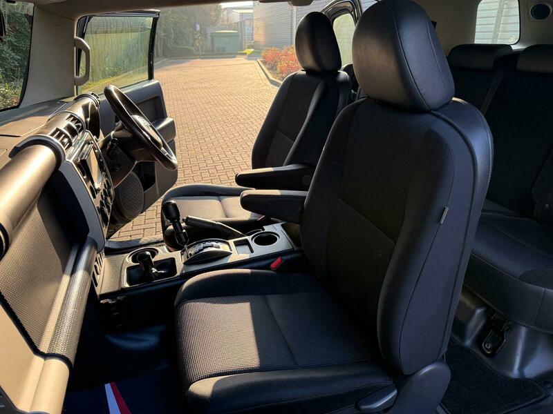 Used Toyota FJ Cruiser 2015 for sale - 77805668: Photo 29