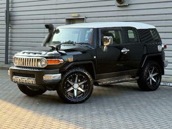 Used Toyota FJ Cruiser 2015 for sale - 77805668: Photo
