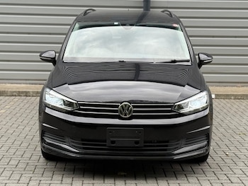 Used Volkswagen Touran 2016 for sale - 75643149: Photo
