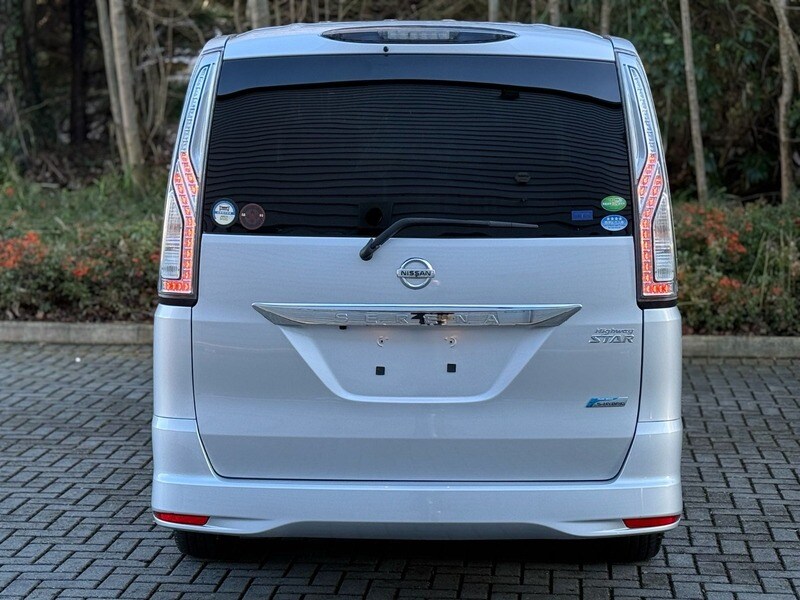 Used Nissan Serena 2014 for sale - 77452740: Photo 10