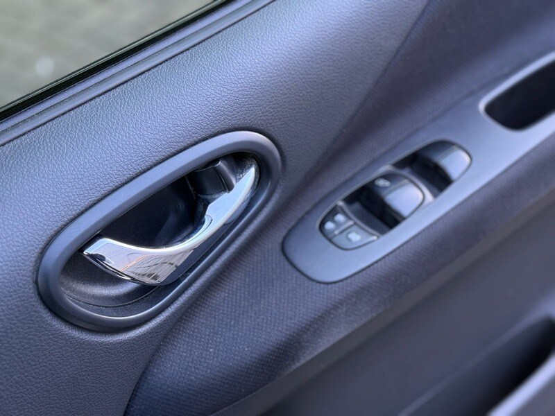 Used Nissan Serena 2014 for sale - 77452740: Photo 29