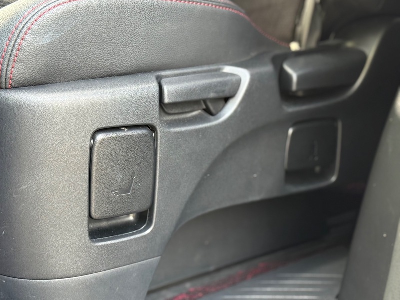 Used Toyota Vellfire 2013 for sale - 76264325: Photo 21